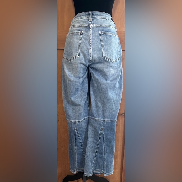 Kut from the Kloth Denim Jeans - Picture 2 of 5